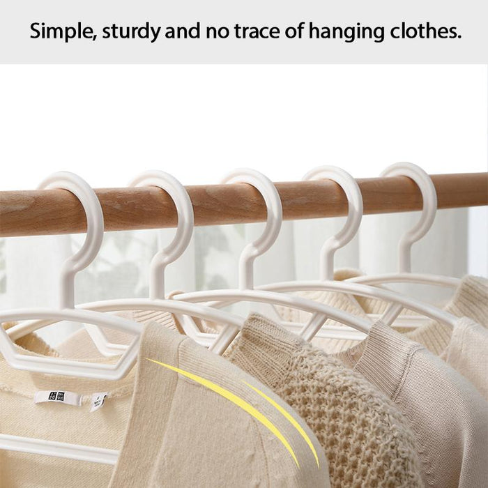 [20PCS-RATTAN] High Quality Bendable Plastic Hangers Light-Weight Non-Slip Clothes / Suit Hanger Space Saving